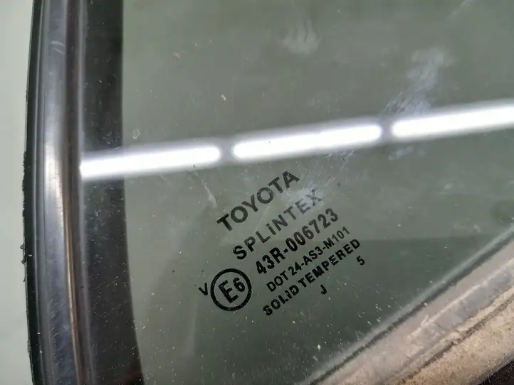 Toyota Avensis T250 (2006 - 2009) AS3 Форточка двери — фото 3
