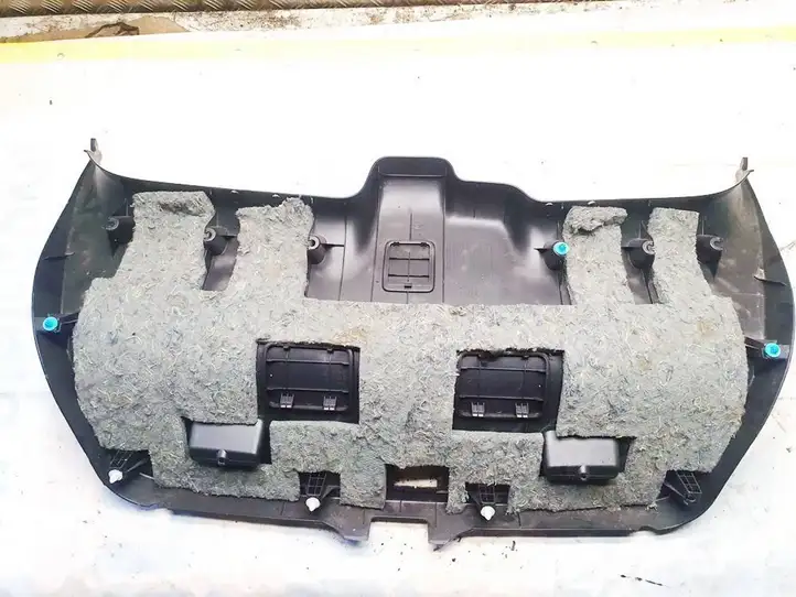 Toyota Avensis T250 (2003 - 2006) 6775005060 Прочая отделка багажника — фото 2