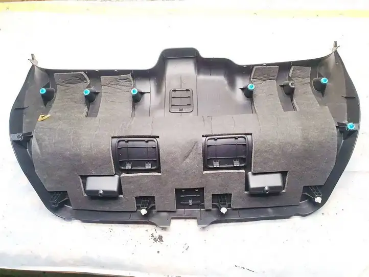 Toyota Avensis T250 (2003 - 2006) 6775005060 Прочая отделка багажника — фото 2