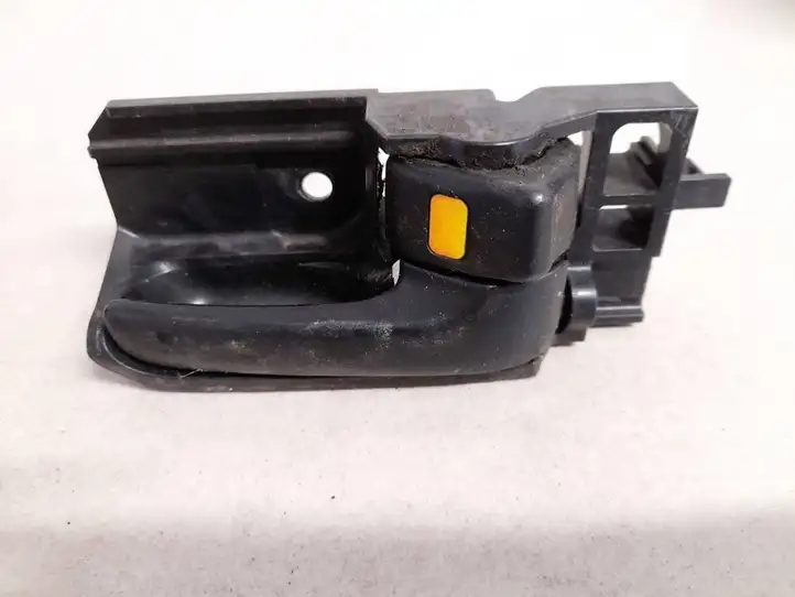 Toyota Corolla E120 E130 (2000 - 2004) 6927302020 Внутренняя ручка задней двери — фото 1