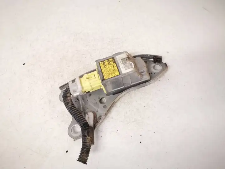 Toyota Avensis Verso (1995 - 2001) 8983044010 Датчик удара SRS — фото 1