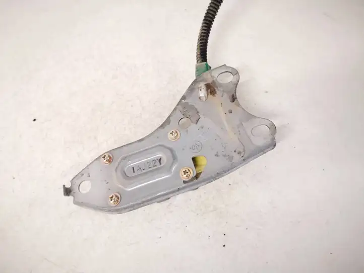 Toyota Avensis Verso (1995 - 2001) 8986044010 Датчик удара SRS — фото 3