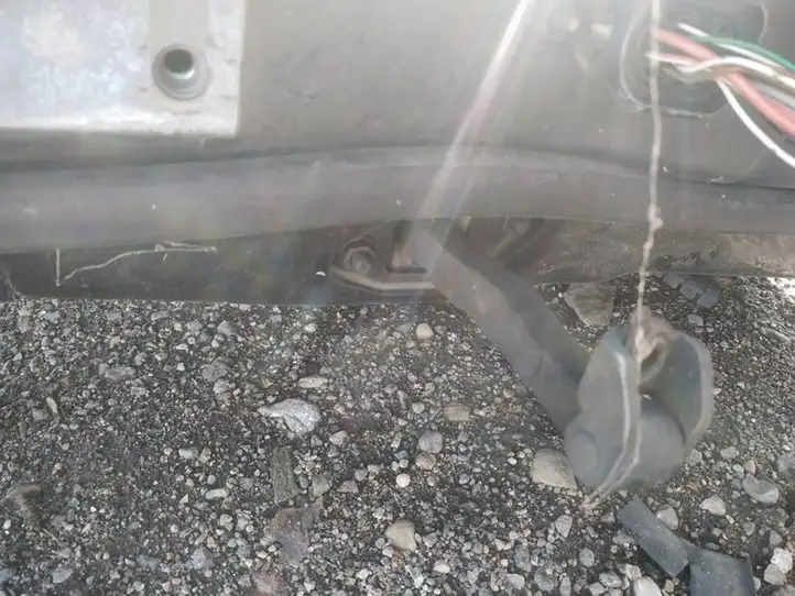 Volvo S60 (2000 - 2004) Ограничитель задней двери — фото 1