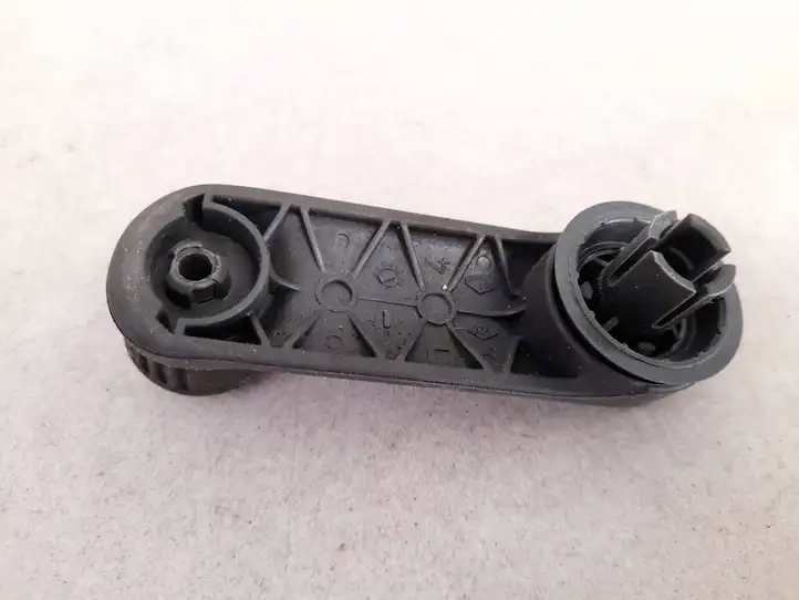 Renault Clio II (2001 - 2005) 7700811387 Ручка стеклоподъемника — фото 3