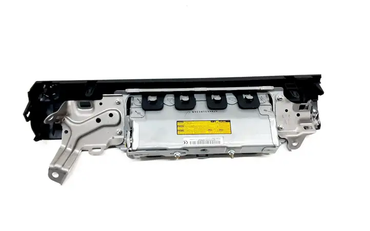 Lexus CT 200H (2013 - 2017) GA51500860 Коленная подушка безопасности — фото 2