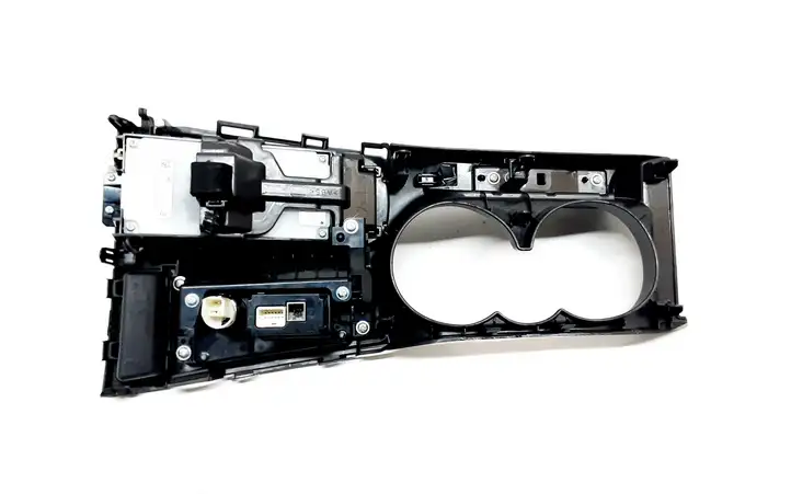 Lexus CT 200H (2013 - 2017) 8478076091 Контроллер мультимедийной системы — фото 4