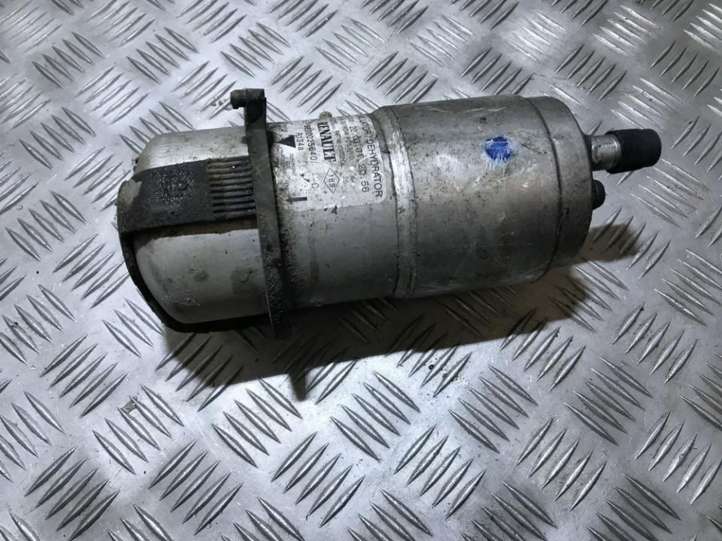 Renault Laguna (2001 - 2005)  8200025640 Кондиционер-осушитель воздуха