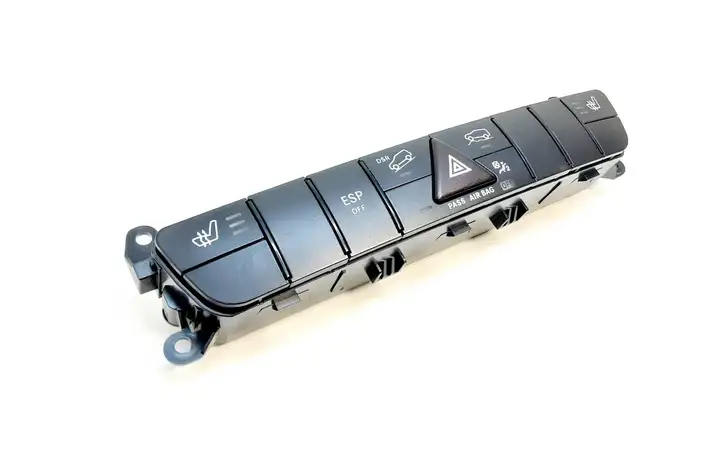 Mercedes-Benz ML W164 (2005 - 2011) A1648707510 Включатель обогрева — фото 1