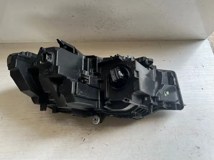 BMW 3 G20 G21 (2019 - ) A9948169508 Передняя фара — фото 2