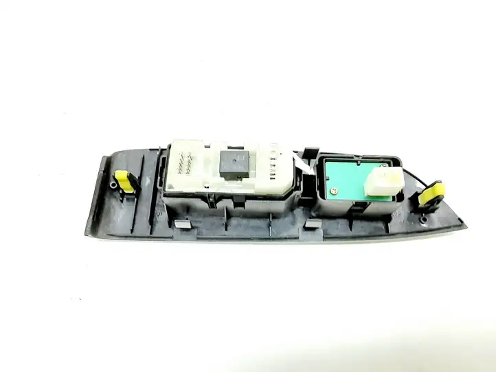 Lexus RX 330 - 350 - 400H (2006 - 2009) Кнопка стеклоподъемников — фото 2