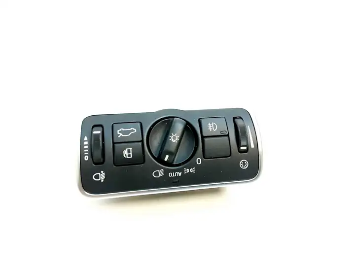 Volvo S60 (2013 - 2018) 30739456 Включатель фонарей — фото 3