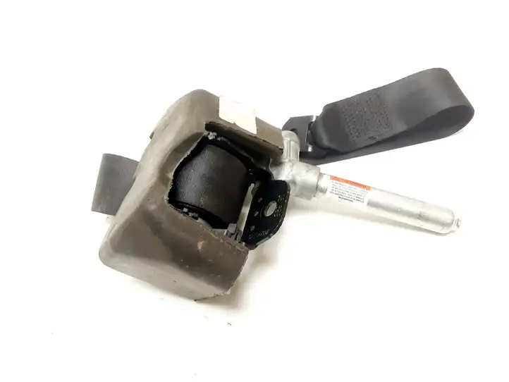 Volvo V50 (2004 - 2008) 30661796 Задний ремень безопасности — фото 2