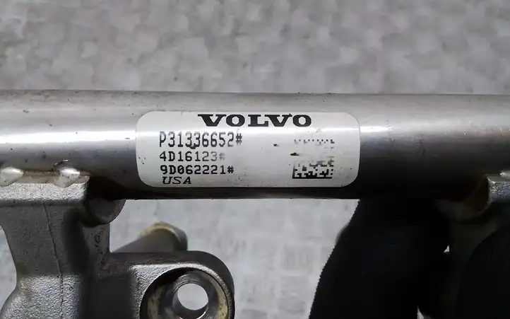 Volvo XC90 (2014 - 2019) 31303496 Магистральная топливная трубка — фото 4