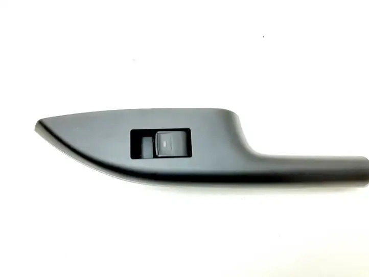 Lexus CT 200H (2013 - 2017) 7427176010 Кнопка стеклоподъемников — фото 1