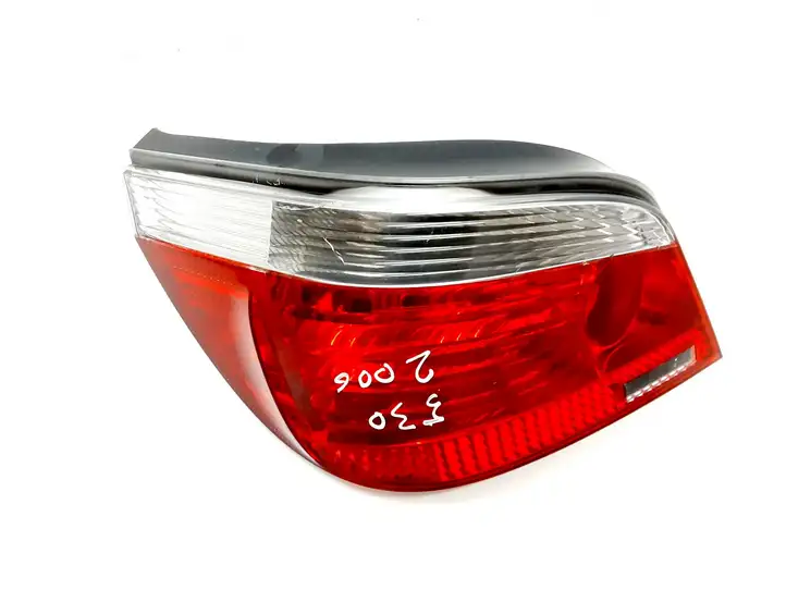 BMW 5 E60 E61 (2004 - 2010) 7165739 Задний фонарь в кузове — фото 1