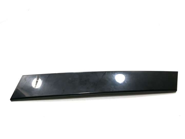 Audi Q7 (2005 - 2009)  4L0853377Y9B Отделка заднего бокового стекла