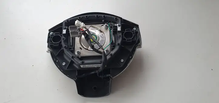 Nissan Qashqai (2010 - 2013) Подушка безопасности руля — фото 5