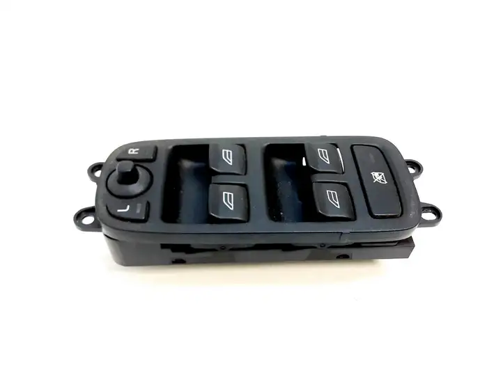 Volvo V50 (2004 - 2008) 30710787 Кнопка стеклоподъемников — фото 1