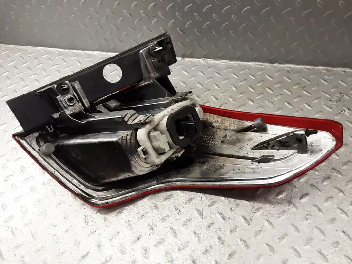 Citroen C4 I Picasso (2006 - 2013) 9673164880 Задний фонарь в кузове — фото 4