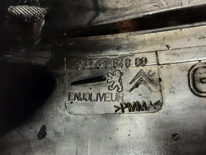 Citroen C4 I Picasso (2006 - 2013) 9673164880 Задний фонарь в кузове — фото 5