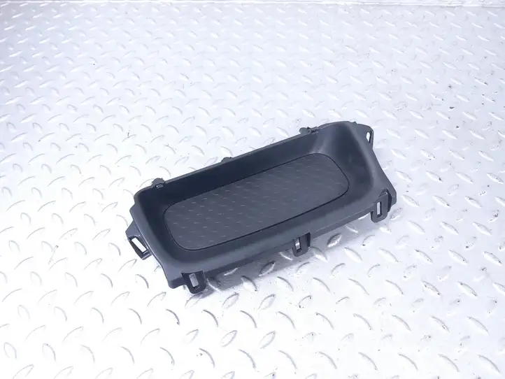 Toyota Yaris XP210 (2020 - ) 55445K0030 Коврик бардачка — фото 1