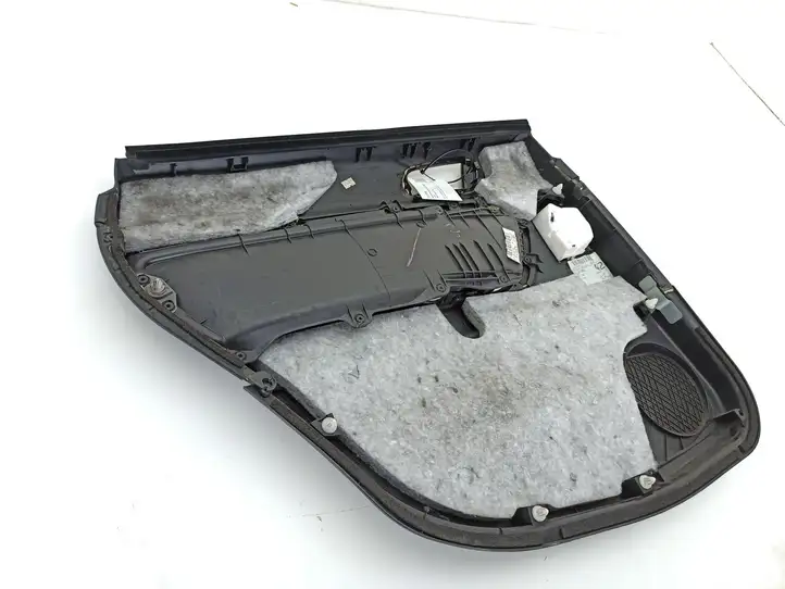 Subaru Legacy (2003 - 2009) Обшивка задней двери — фото 11