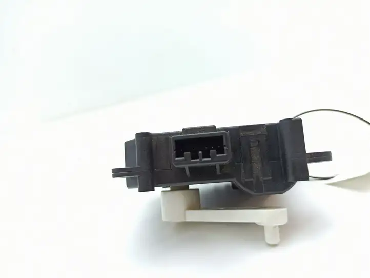Subaru Legacy (2003 - 2009) 1138002380 Двигатель задвижки потока воздуха — фото 3