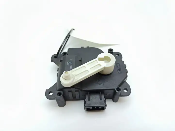 Subaru Legacy (2003 - 2009) 1138002380 Двигатель задвижки потока воздуха — фото 7