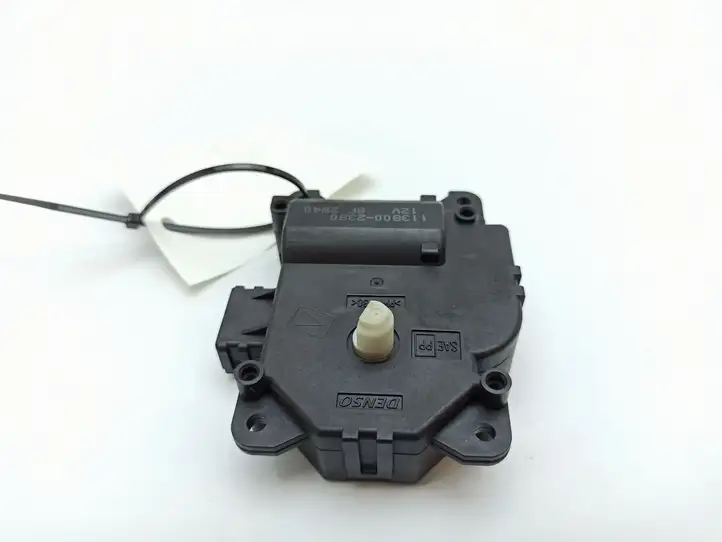 Subaru Legacy (2003 - 2009) 1138002380 Двигатель задвижки потока воздуха — фото 4