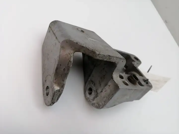 Peugeot 407 (2004 - 2011) 967267768000 Кронштейн двигателя — фото 4