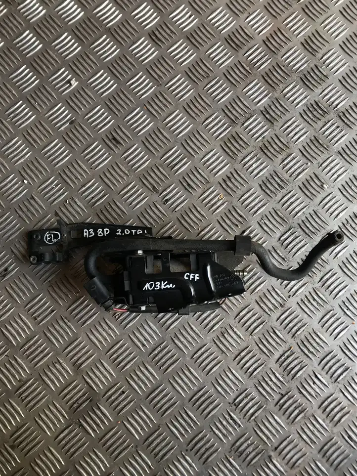 Audi A3/S3 8P (2008 - 2013) 1K0906089A Топливный насос — фото 1