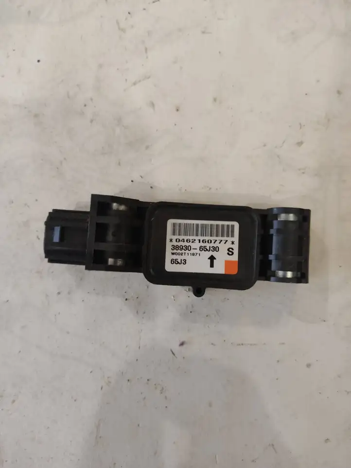 Suzuki Grand Vitara II (2005 - 2008) 3893065J30 Датчик удара SRS — фото 2