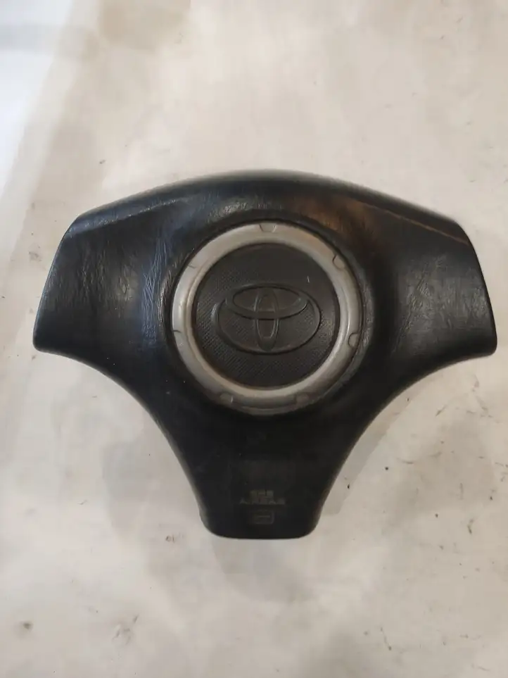 Toyota RAV 4 (XA20) (2000 - 2005) Подушка безопасности руля — фото 2