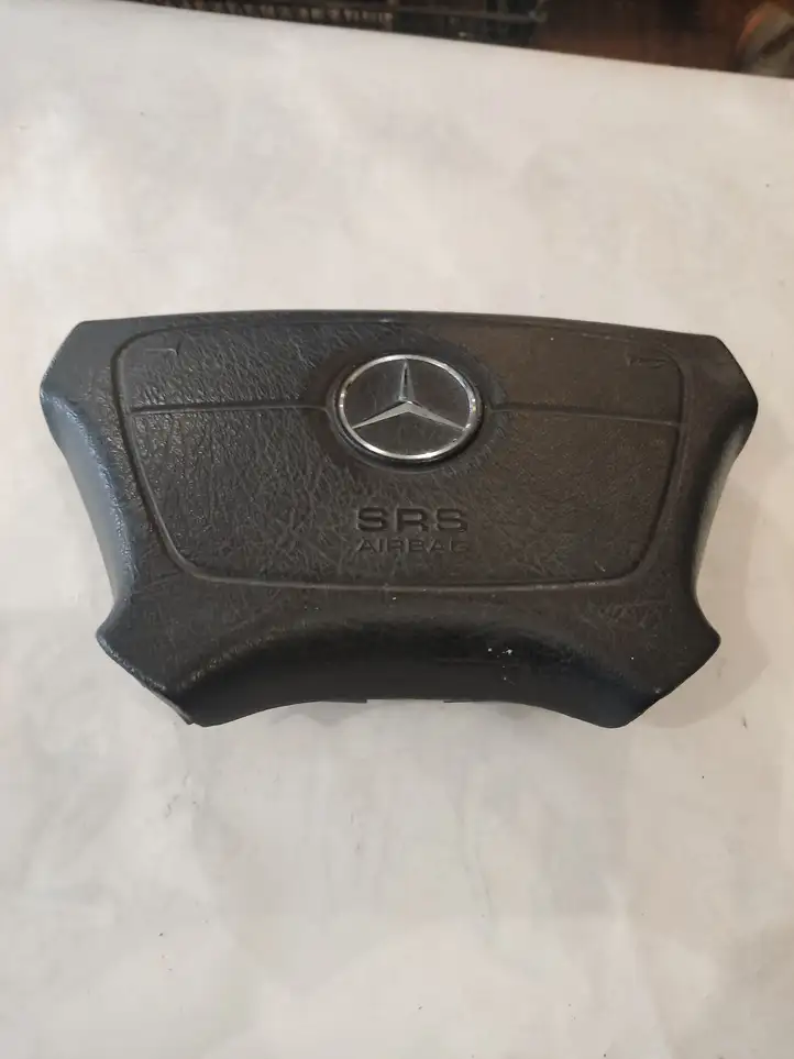 Mercedes-Benz E W210 (1995 - 2002) Подушка безопасности руля — фото 2