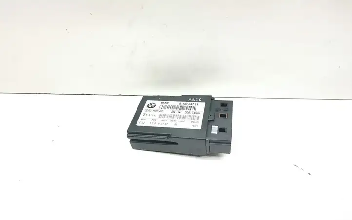 BMW 3 E92 E93 (2005 - 2014) 9130047 Реле предупреждения об ремнях безопасности — фото 1