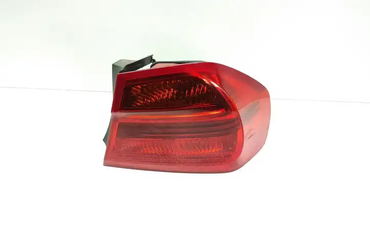 BMW 3 E90 E91 (2005 - 2012) 6937458 Задний фонарь в кузове — фото 1