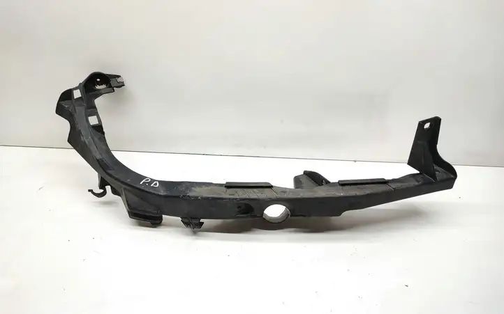 BMW 3 E90 E91 (2005 - 2012) 7116708 Кронштейн передней фары — фото 1