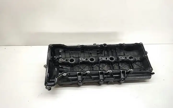 BMW 3 E90 E91 (2005 - 2012) 7797613 Крышка головки блока цилиндров — фото 2