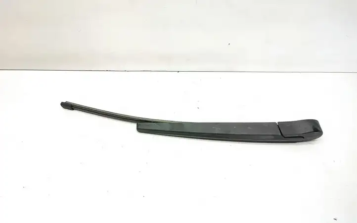 BMW 3 E90 E91 (2005 - 2012) 7118206 Поводок заднего стеклоочистителя — фото 1