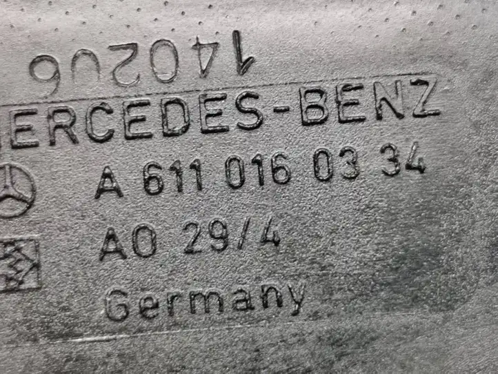 Mercedes-Benz E W211 (2002 - 2009) A6110160334 Шланг сапуна — фото 2