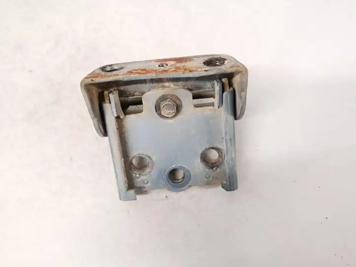 Chrysler Town & Country IV (2000 - 2007) Петли крышки багажника — фото 1