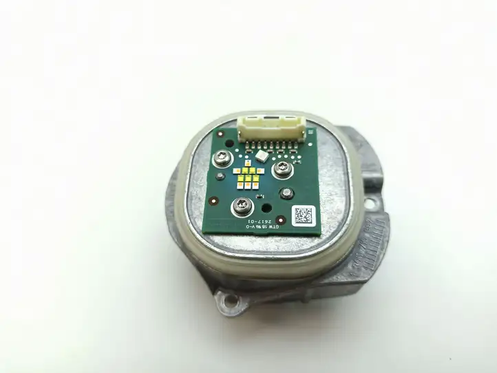 Mercedes-Benz B-class W246 (2014 - 2018) 1305715307 LED модуль контроля — фото 6