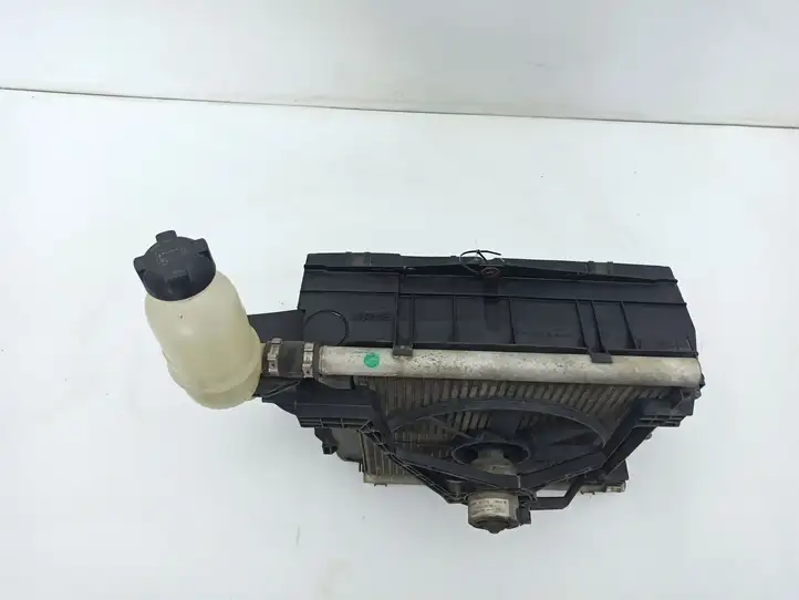 Smart ForTwo I (2000 - 2007) 47251 Радиатор охлаждающей жидкости двигателя — фото 9