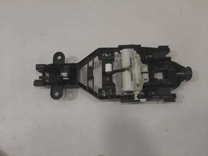 Volvo XC90 (2014 - 2019) 31378253 Крепление наружной ручки передней двери — фото 2