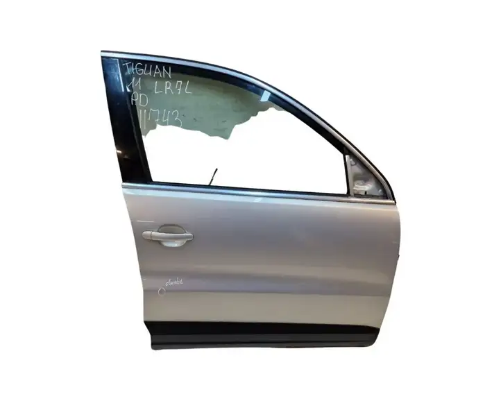 Volkswagen Tiguan (2007 - 2011) Дверь — фото 8