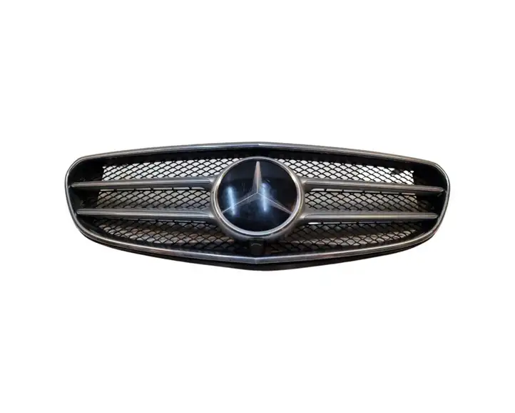 Mercedes-Benz E W212 (2009 - 2016) A2128851022 Верхняя решетка радиатора — фото 1