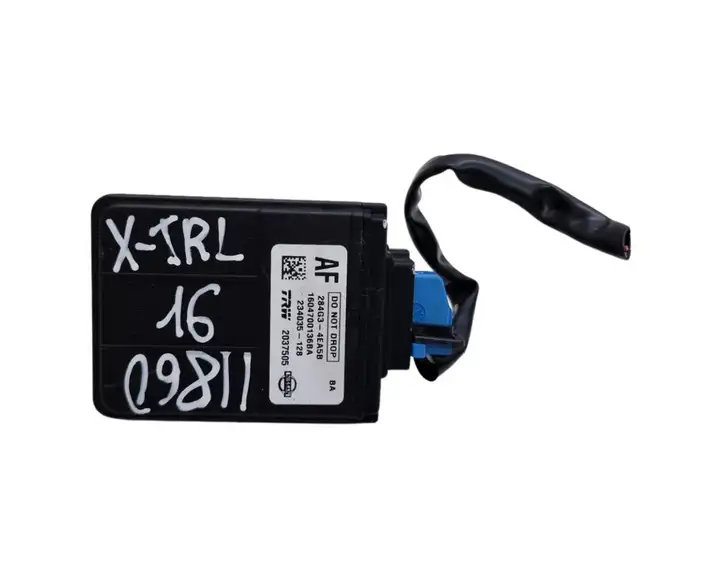 Nissan X-Trail T32 (2014 - 2021) 284G34EA5B Камера в лобовом стекле — фото 6
