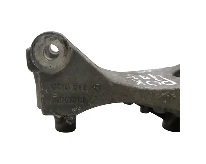 Nissan X-Trail T32 (2014 - 2021) 117105124R Кронштейн генератора — фото 7