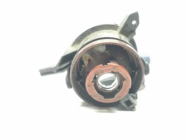 Toyota Corolla Verso AR10 (2004 - 2009) 812200F010 Передняя противотуманная фара — фото 2