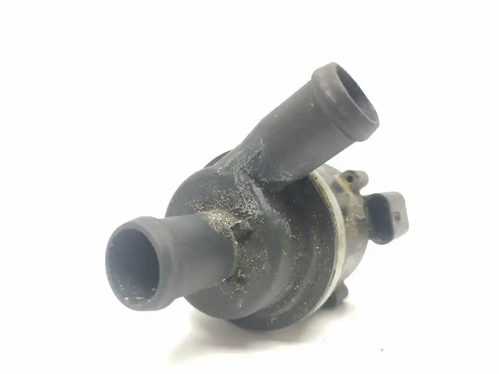 Seat Ibiza IV (6J,6P) (2008 - 2017) 6R0965561A Электроциркуляционный насос — фото 2